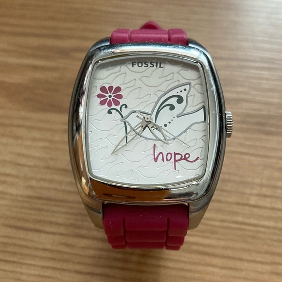 Fossil Accessories - Fossil Watch Hope with Etched Dove and Flower